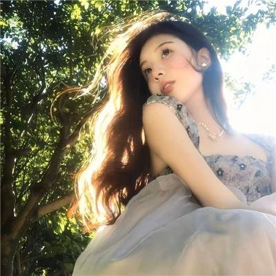 扬琴手